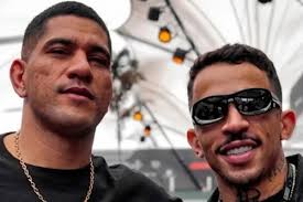 Carlos Prates defende Alex Poatan de críticas após polêmicas nas redes sociais: 'Perdem a mão'