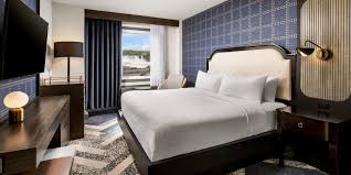 Hilton Dominates Canada: 200+ Hotels & Still Growing! 🔥 - Imagen principal del artículo