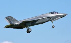 Reportan caída de 3 F-15 de EU por error de Kuwait