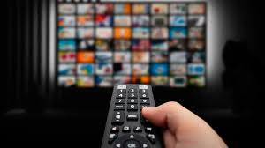 Bu akşam televizyonda ne var? Altı Üstü İstanbul ekranlarda olacak mı? İşte 17 Ağustos yayın akışı