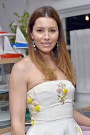 De 42-años 173 cm de altura Jessica Biel en 2024 foto