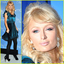 Paris Hilton launches her new perfume &#39;Fairy Dust By Paris Hilton&#39; at Macy&#39;s in the Woodbridge Center Mall in New Jersey on Sunday. - paris-hilton-fairy-dust