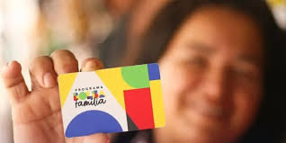 Inscrição no CadÚnico garante acesso a diversos benefícios além do Bolsa Família