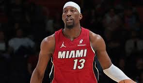 Wizards vs Heat Prediction, Picks & Odds for Tonight’s NBA Game