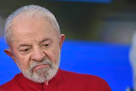 Lula lidera primeiro turno, mas empata com Flávio Bolsonaro no segundo, aponta Palver