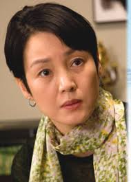 Asian general store, storekeeper Kayo Kawamoto / Kanako Higuchi. Mother of junior high student, Rika who committed suicide. We run miscellaneous goods &quot; ... - k_kayo