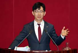 김준환