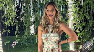 Lizi Benites namorou Junior Lima e disse se arrepender de anabolizante