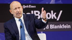 Former Goldman Sachs CEO says he ‘smells’ a 2008-style crisis brewing — could your 401(k) get caught in the crossfire?