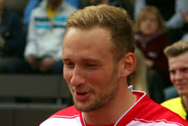 Fußball-Zweitligist Union Berlin hat Toni Leistner unter Vertrag genommen.