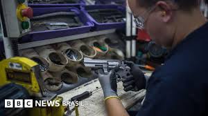 BBC - News update