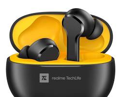 Image of realme TWS earbuds
