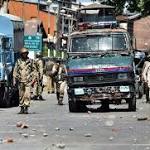 Seven injured Srinagar grenade attacks