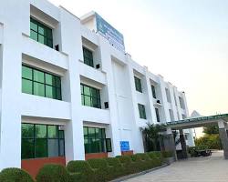 Image of Charak Ayurvedic Medical College