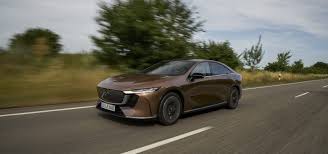 L'Automobile Magazine - News update