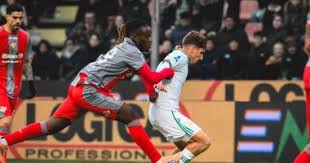 مواعيد مباريات اليوم الأحد 7 - 12- 2025 والقنوات الناقلة