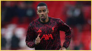 Alexander Isak absence explained as Arne Slot resorts to naming six under-21s on the bench