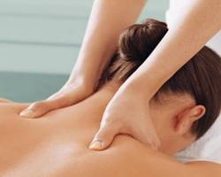 Hình ảnh về Xoa bóp vùng cổ vai gáy
