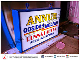 Hasil gambar untuk neon box