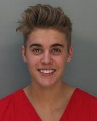 Justin Bieber being investigated for attempted robbery of cell phone after batting cage squabble : Genres : Music Times - justin-bieber-dui-arrest-mugshot