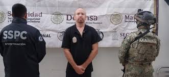 Marina detiene en Mazatlán a hombre con orden de extradición