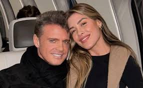 Michelle Salas reacciona a rumores sobre la salud de Luis Miguel, su papá