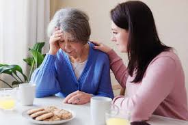 Mother's Cognitive Issues Linked to Increased Alzheimer's Risk - 1