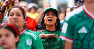 Gracias al Mundial por fin aprendí la letra del himno nacional mexicano