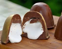 Resultado de imagem para imagens de trufas de chocolate