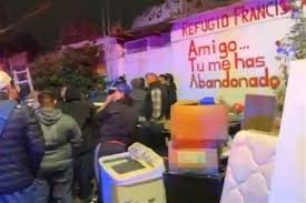 Desalojan Refugio Franciscano; lomitos quedan adentro