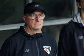 São Paulo lose 3-2 to Bahia after set-piece defensive lapse
