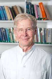 Dr. Bernd Brinkmann
