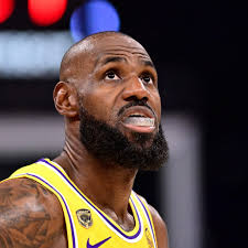 Bill Simmons reveals team he would 'bet his life' on LeBron James joining