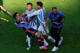 Leandro Paredes, sancionado con 10 partidos por trifulca en final del Mundial
