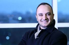 گله و شکایت احسان کرمی از ایرانیان خارج از کشور/ ویدئو