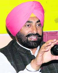 Sukhpal Khaira, PPCC spokesman Chandigarh, February 16. Congress spokesperson Sukhpal Singh Khaira today called the Agriculture Summit “ a farce and ... - pun10