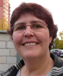 Maria Wolf ist Religionspädagogin und Politologin.