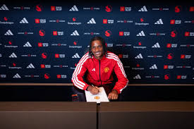 Man Utd lure 13-goal wonderkid from Premier League rivals on 'hefty salary' after making stunning first-team guarantee