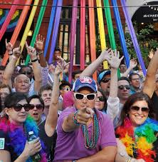 Résultat de recherche d'images pour "capital pride parade 2014 photos"