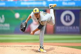 ¡Cerveceros vencen a Rockies en emocionante duelo! Resumen del partido - Imagen principal del artículo