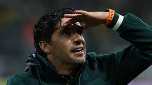 Abel Ferreira decide dar chances para atacante na mira do City; Corinthians pode vender volante para a Juventus