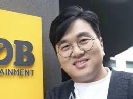 Udah Punya Dua Anak, CEO Agensi Selingkuh dengan Anggota Girl Group
