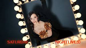 Mikey Madison Hosts SNL With Musical Guest Morgan Wallen