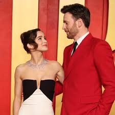 Chris Evans & Alba Baptista Steal the Show at Oscars 2026