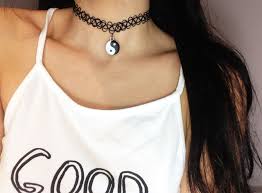 Resultado de imagem para tattoo choker