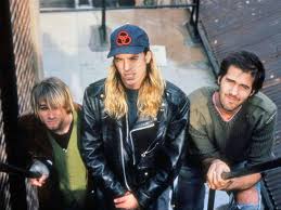 Nirvana Pays Homage to Kurt Cobain as Dave Grohl, Krist Novoselic and Pat Smear Accept Video Vanguard Award at MTV VMAs: "He Was One of One" - imdb.com