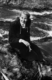 Trend Google: annie dillard