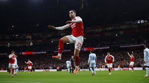 O volante que virou solução para o ataque do Arsenal em meio a lesões e o que assistir no Disney+