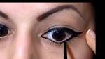 Applicazione eyeliner penna