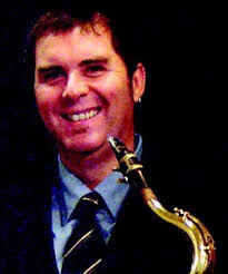 Aperfeiçoou seus estudos de saxofone com o professor Eduardo Pecci (Lambari), Nailor Azevedo (Proveta) e Roberto Sion. Foi professor da Faculdade Carlos ... - ramiro-marques